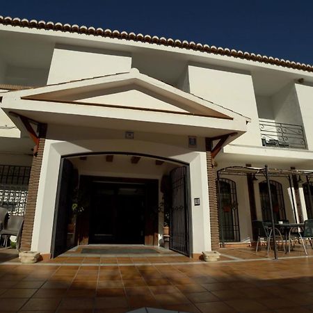 Villanueva de las Torres Balneario De Alicun De Las Torres מראה חיצוני תמונה