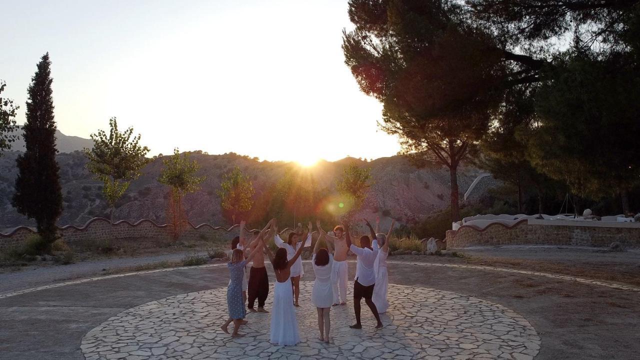 Villanueva de las Torres Balneario De Alicun De Las Torres מראה חיצוני תמונה